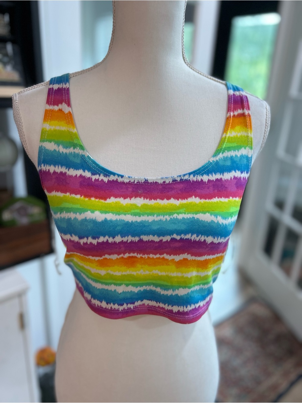 4-25$ Love Rainbow Stripe Crop Tank Top - Multicolor